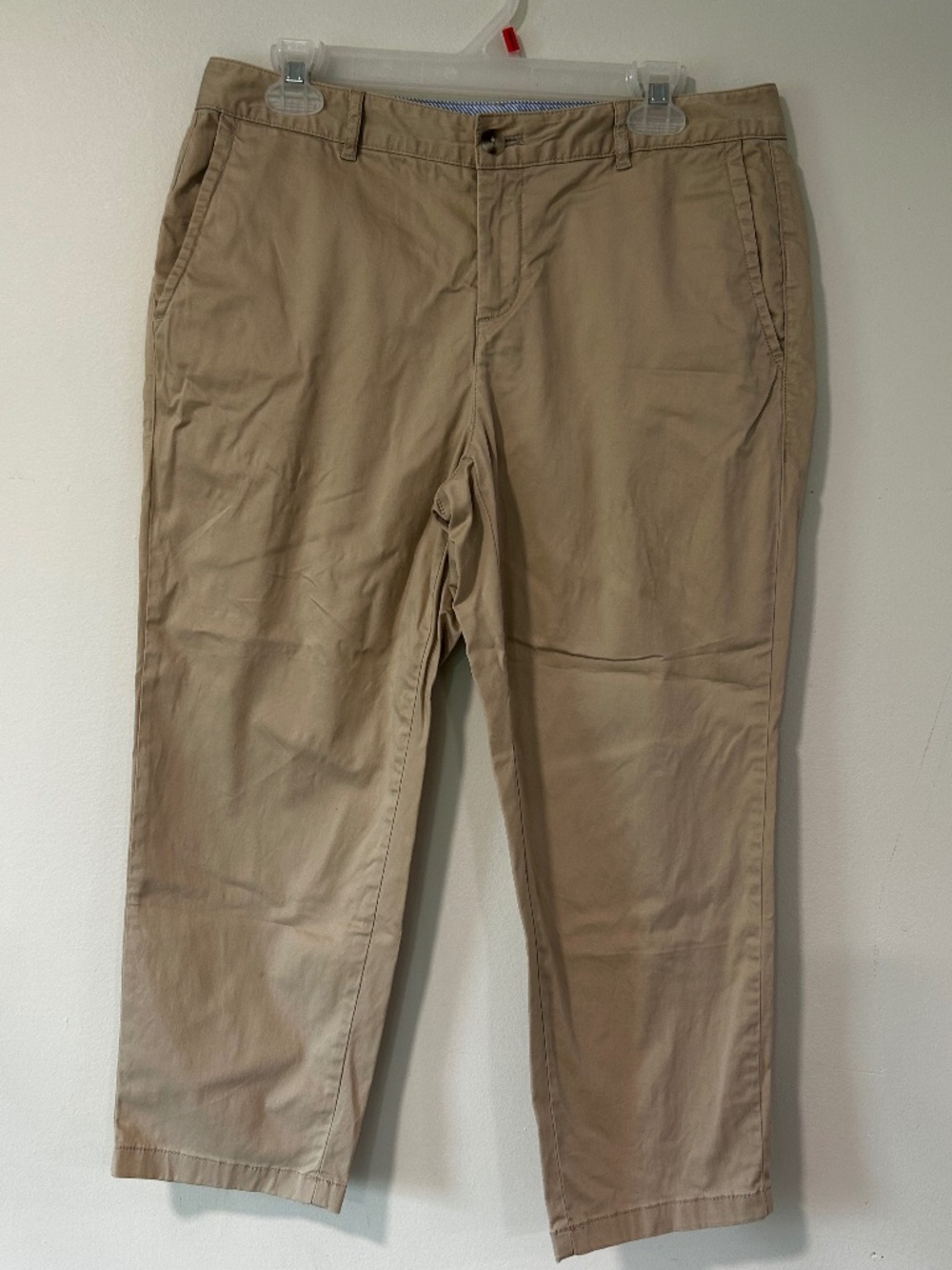 🌺 L.L. Bean favorite fit crop Capri wide legging khakis